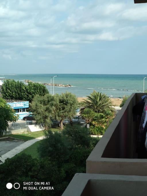 Casa Di Baia Lägenhet Pesaro Exteriör bild
